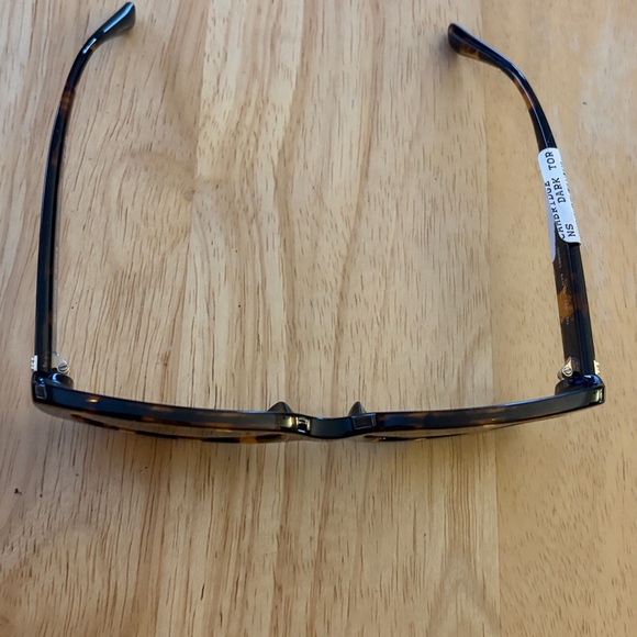 NWT Michael Kors brown Tortoise Shell “Cambridge” Sunglasses size 54 women’s - Picture 2 of 8